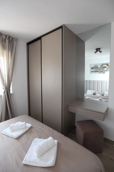Apartmán Střední Dalmácie - Trogir DA 17229 N1