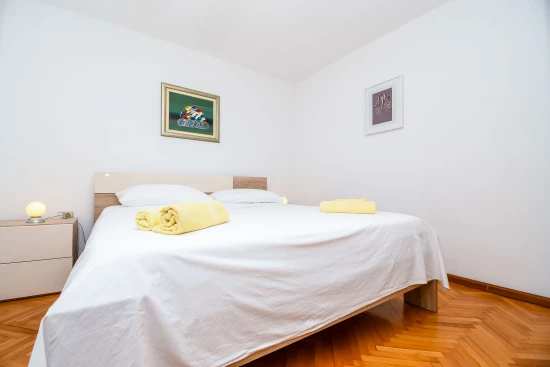 Vila Střední Dalmácie - Okrug Donji DA 17230 N1