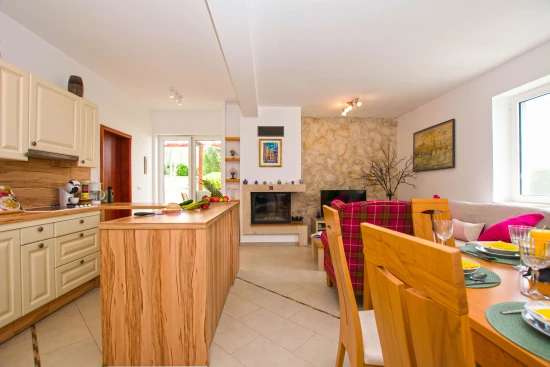 Domek Střední Dalmácie - Polača DA 17232 N1