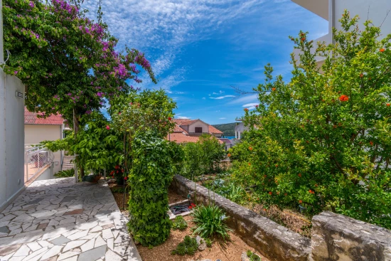 Apartmán Střední Dalmácie - Seget Vranjica DA 17234 N1