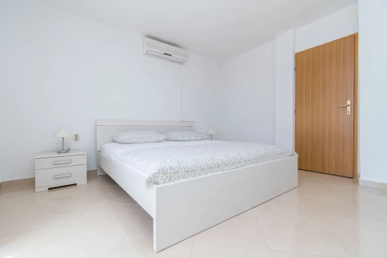 Apartmán Střední Dalmácie - Seget Vranjica DA 17234 N2