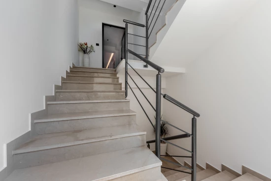 Apartmán Střední Dalmácie - Baška Voda DA 17239 N1