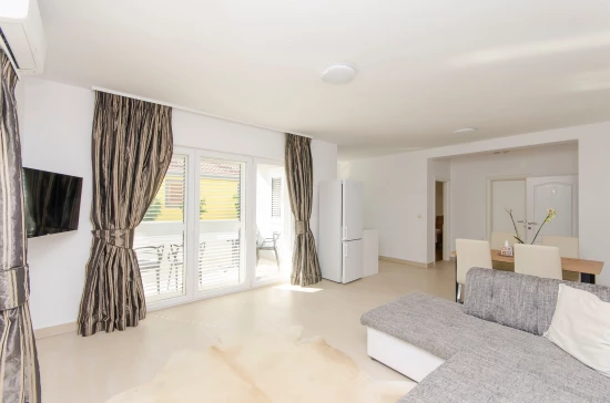 Apartmán Severní Dalmácie - Tribunj (Vodice) DA 17242 N1