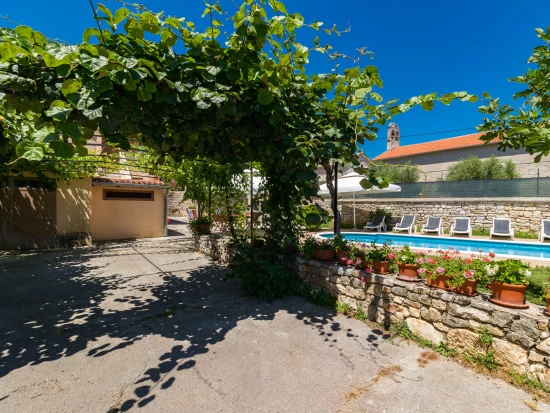 Vila Istrie - Bačva IS 8062 N1