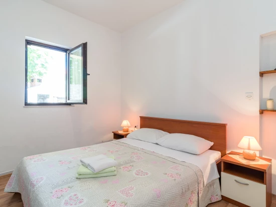 Vila Istrie - Bačva IS 8062 N1