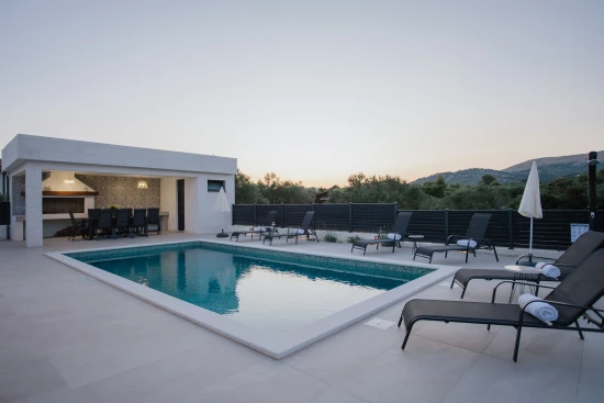 Domek Střední Dalmácie - Marina DA 17244 N1