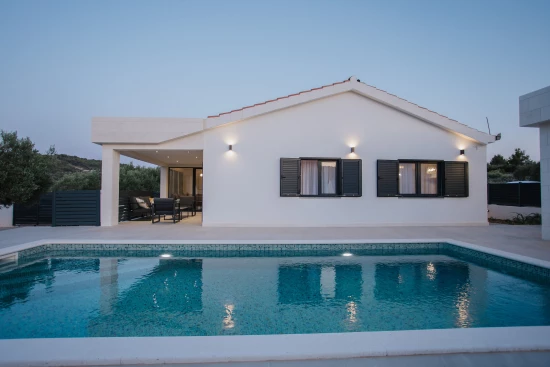 Domek Střední Dalmácie - Marina DA 17244 N1