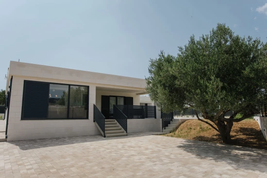 Domek Střední Dalmácie - Marina DA 17244 N1