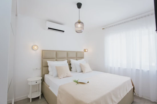 Domek Střední Dalmácie - Marina DA 17244 N1