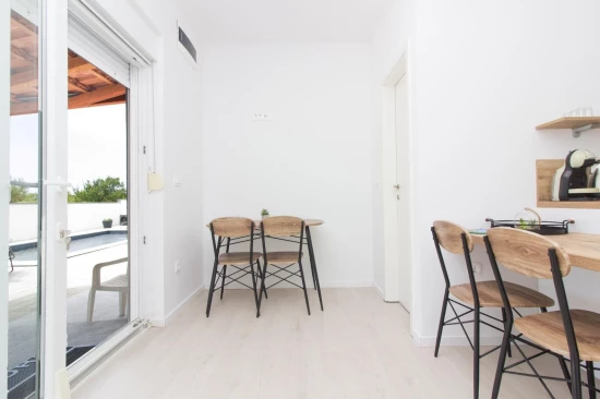 Domek Severní Dalmácie - Privlaka DA 17245 N1