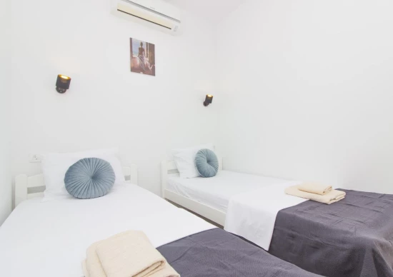 Domek Severní Dalmácie - Privlaka DA 17245 N1