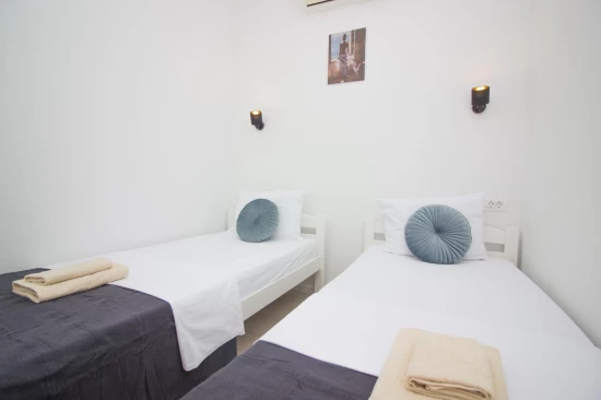 Domek Severní Dalmácie - Privlaka DA 17245 N1