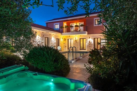 Vila Severní Dalmácie - Šibenik DA 17258 N1