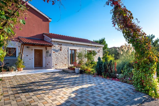 Vila Severní Dalmácie - Šibenik DA 17258 N1