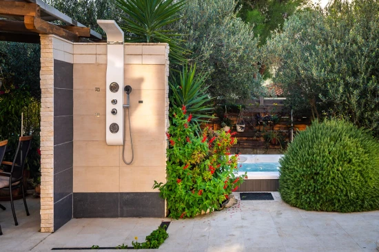 Vila Severní Dalmácie - Šibenik DA 17258 N1