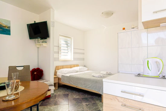 Apartmán Střední Dalmácie - Slatine (Čiovo) DA 17262 N1