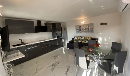 Apartmán Střední Dalmácie - Okrug Gornji DA 17267 N1