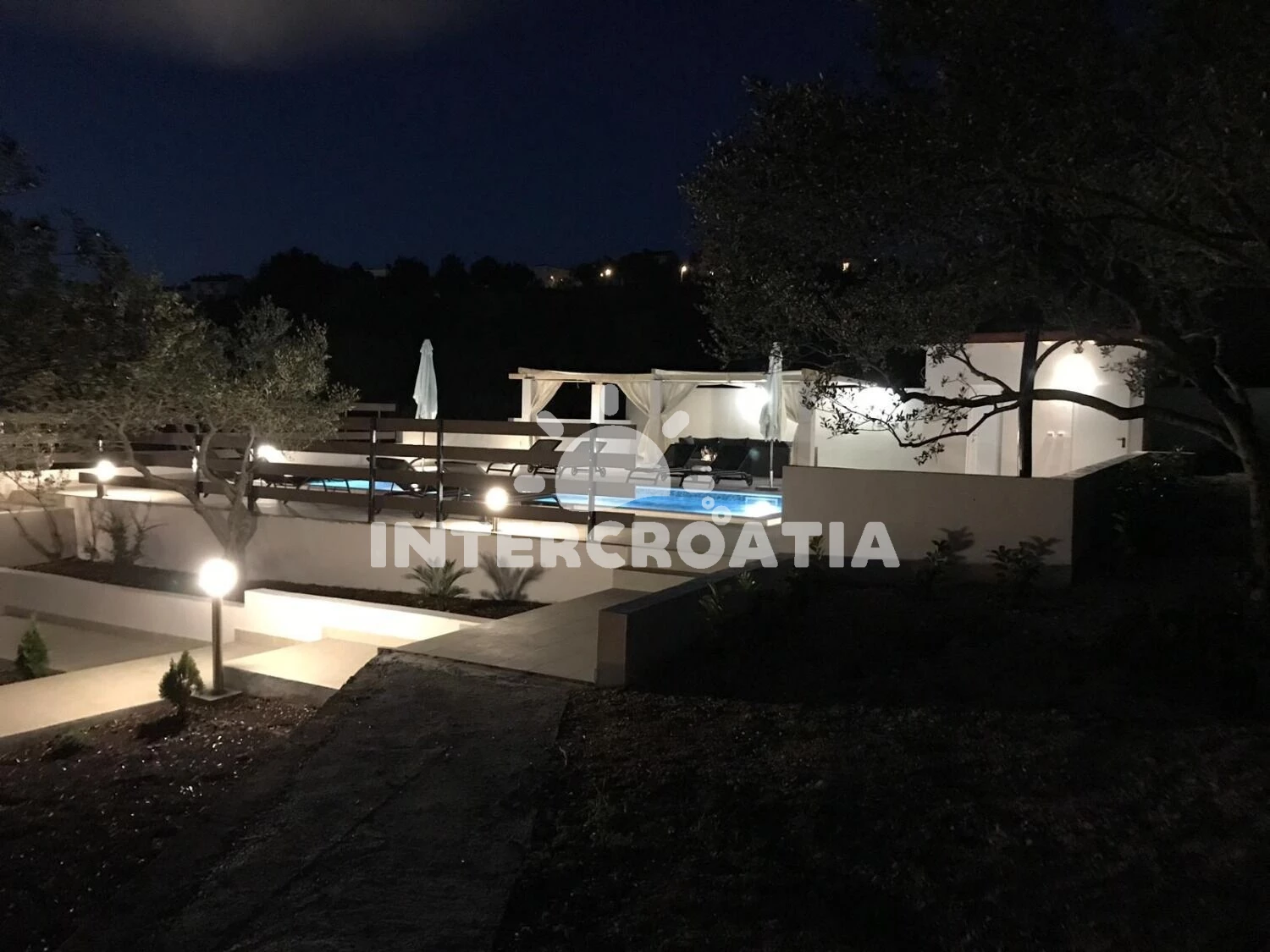 Apartmán Střední Dalmácie - Okrug Gornji DA 17267 N3