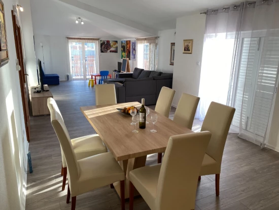 Apartmán Střední Dalmácie - Okrug Gornji DA 17267 N4