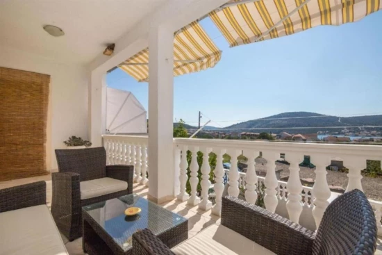 Apartmán Střední Dalmácie - Vinišće DA 17268 N1