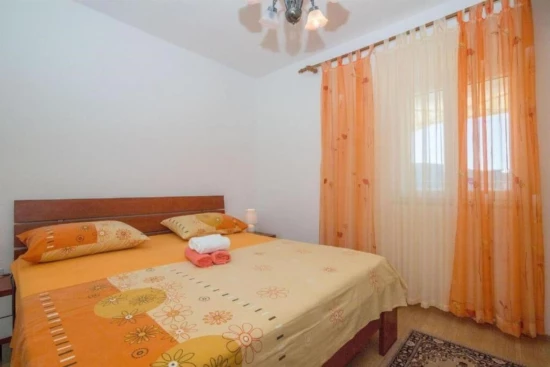 Apartmán Střední Dalmácie - Vinišće DA 17268 N1