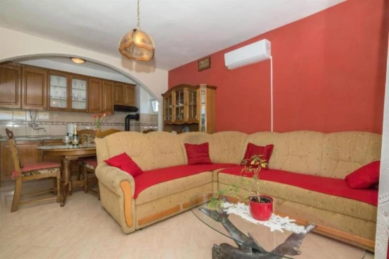 Apartmán Střední Dalmácie - Vinišće DA 17268 N2