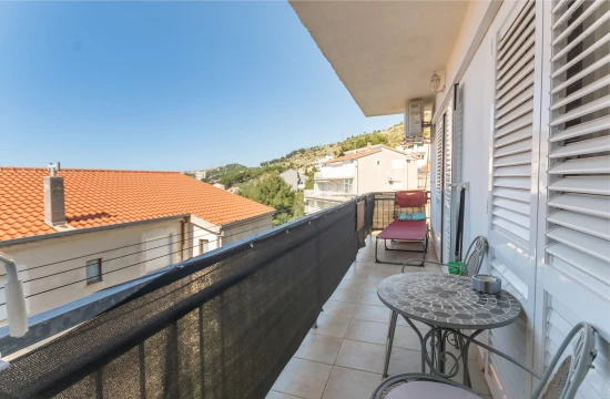 Apartmán Střední Dalmácie - Dugi Rat DA 17276 N1