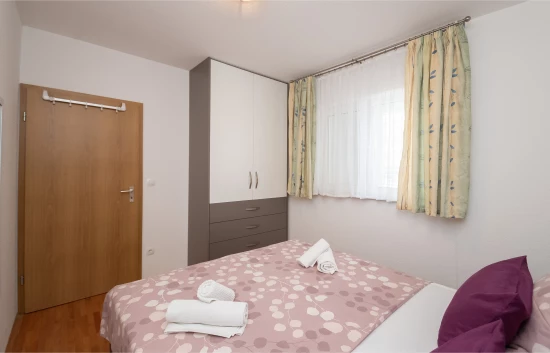 Apartmán Střední Dalmácie - Dugi Rat DA 17276 N1