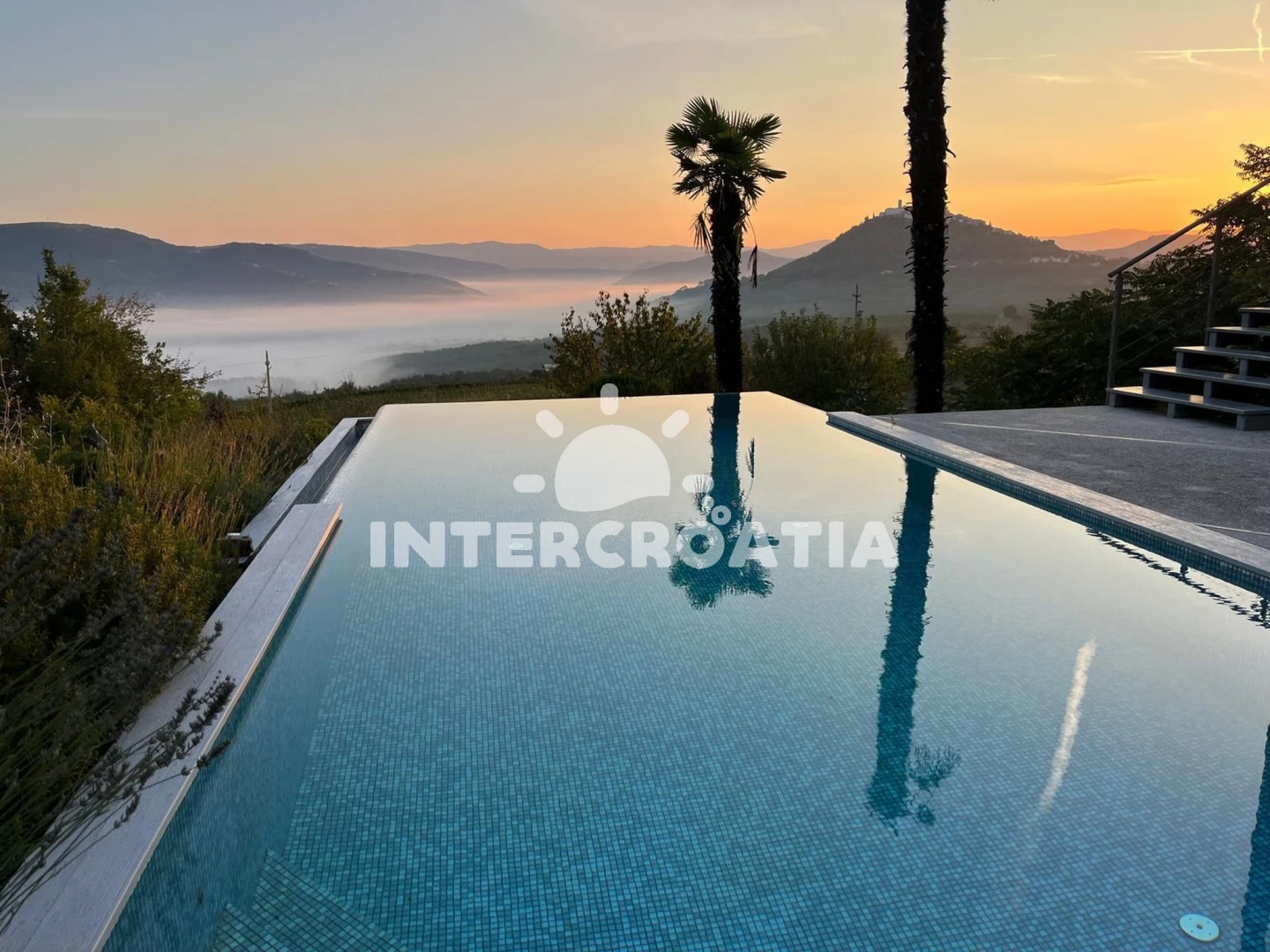 Vila Istrie - Motovun IS 8065 N1