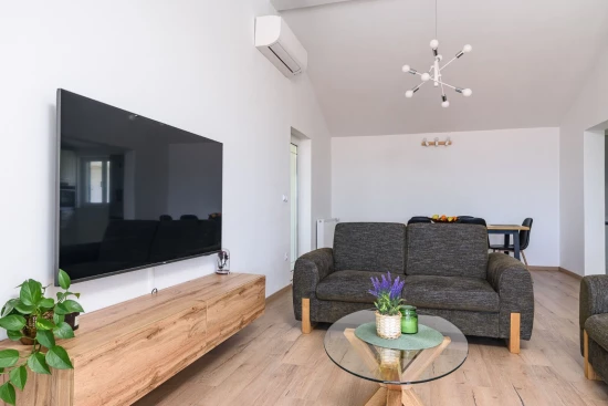 Apartmán Střední Dalmácie - Seget Donji DA 17279 N1
