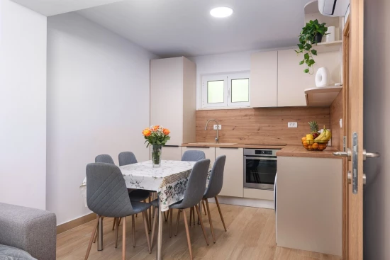 Apartmán Střední Dalmácie - Seget Donji DA 17279 N2