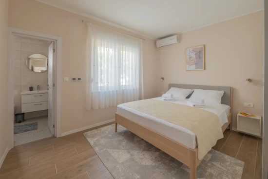 Domek Ostrov Murter - Tisno OS 12213 N1