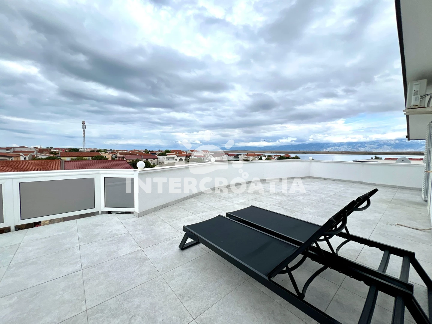 Apartmán UNKNOWN 7000 N6