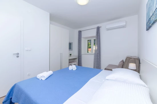 Domek Ostrov Hvar - Zastražišće OS 12219 N1