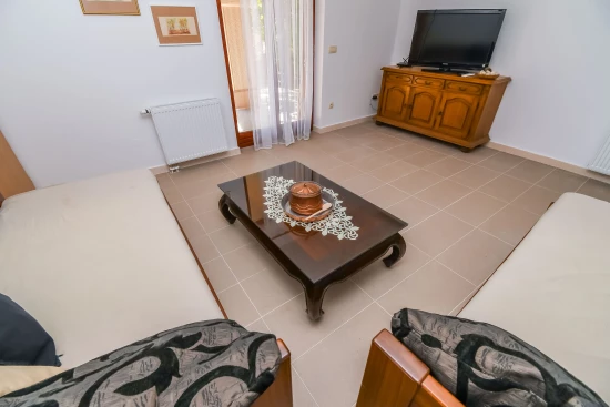 Apartmán Střední Dalmácie - Okrug Gornji DA 17289 N1