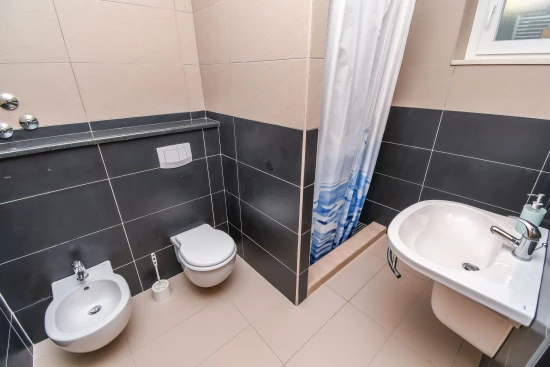 Apartmán Střední Dalmácie - Okrug Gornji DA 17289 N1