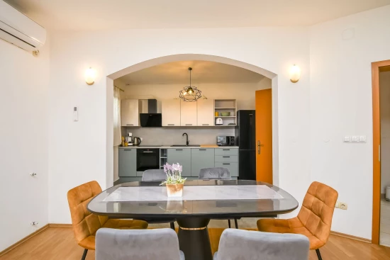 Apartmán Střední Dalmácie - Trogir DA 17290 N1
