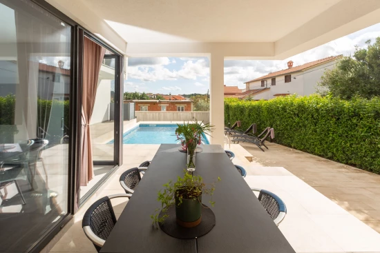 Vila Istrie - Rovinjsko Selo (Rovinj) IS 8072 N1