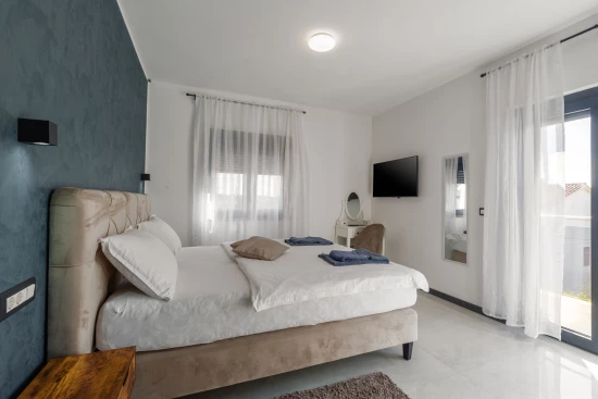 Vila Istrie - Rovinjsko Selo (Rovinj) IS 8072 N1