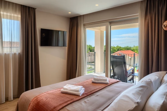 Vila Istrie - Nova Vas (Porec) IS 8073 N1