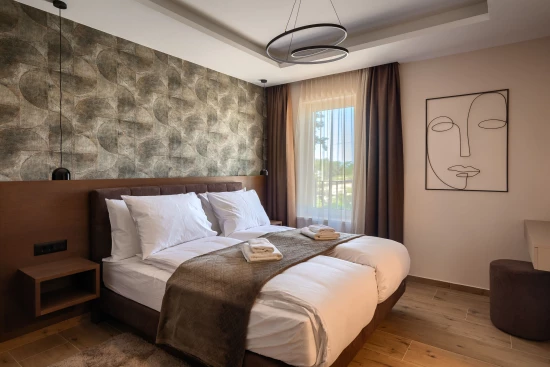 Vila Istrie - Nova Vas (Porec) IS 8073 N1