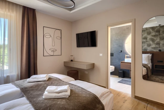 Vila Istrie - Nova Vas (Porec) IS 8073 N1