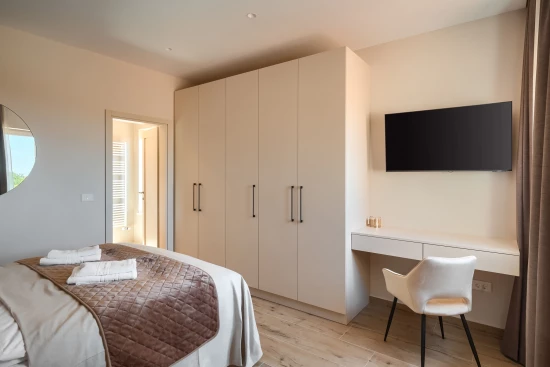 Vila Istrie - Nova Vas (Porec) IS 8073 N1