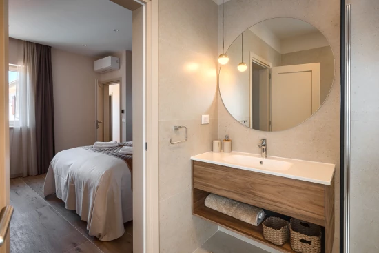 Vila Istrie - Nova Vas (Porec) IS 8073 N1