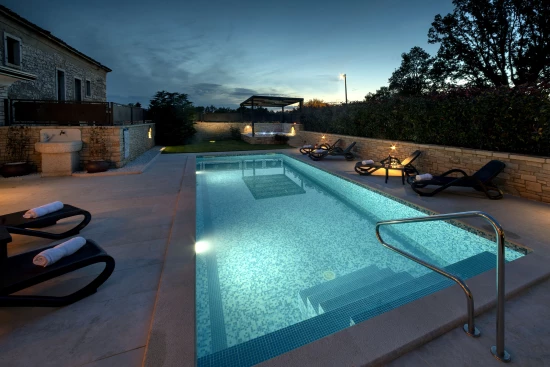 Vila Istrie - Nova Vas (Porec) IS 8074 N1