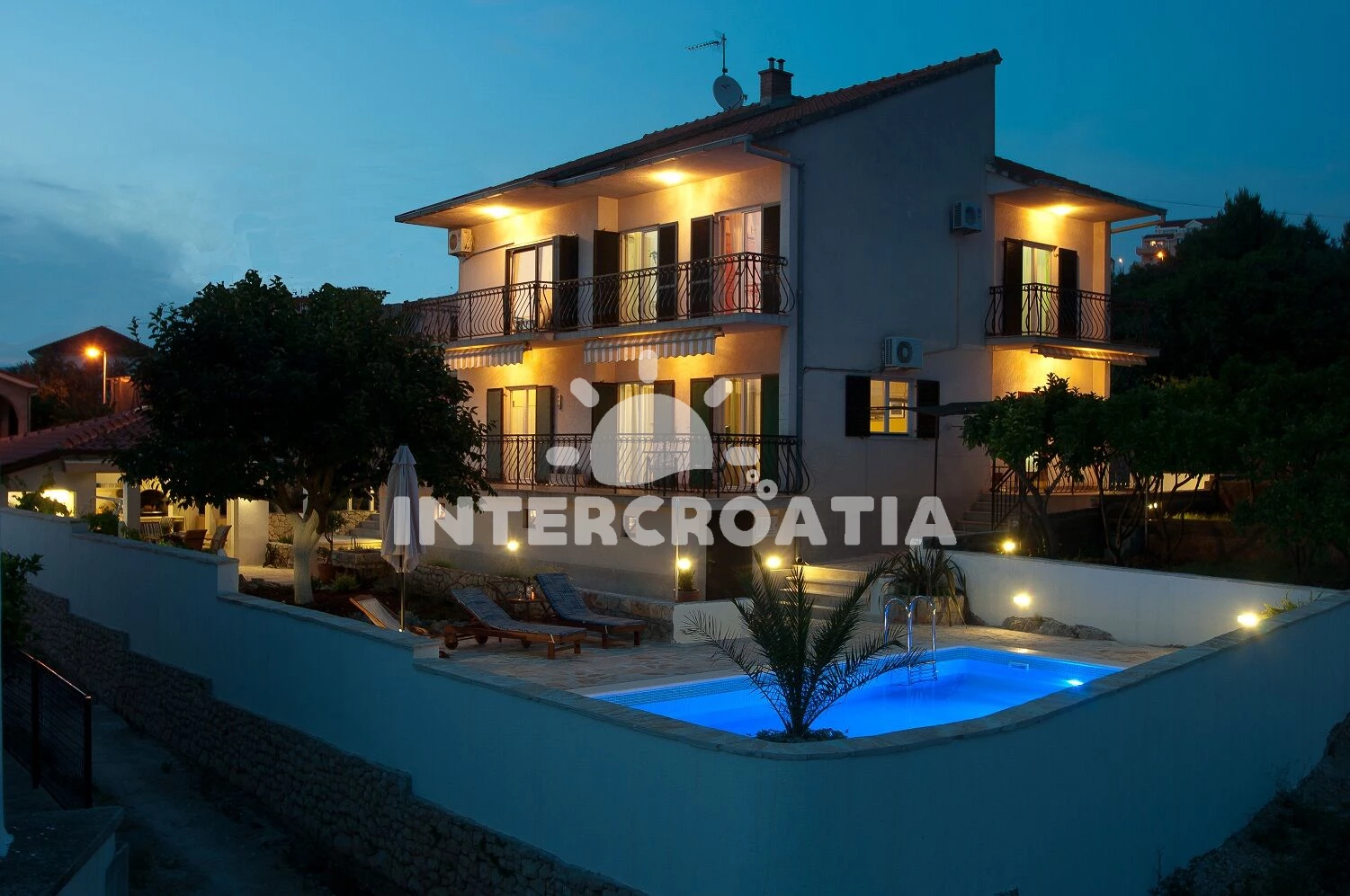 Domek Střední Dalmácie - Okrug Gornji DA 17296 N1