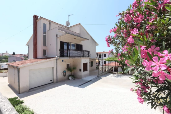 Domek Střední Dalmácie - Okrug Gornji DA 17296 N1