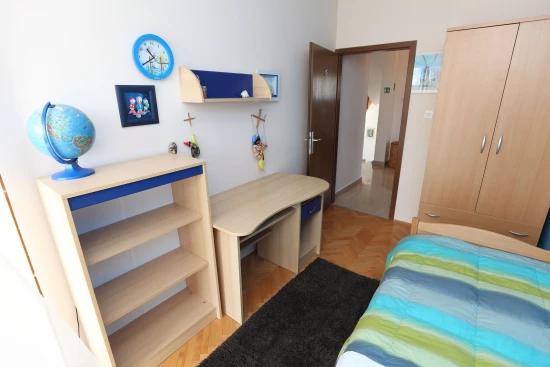 Domek Střední Dalmácie - Okrug Gornji DA 17296 N1