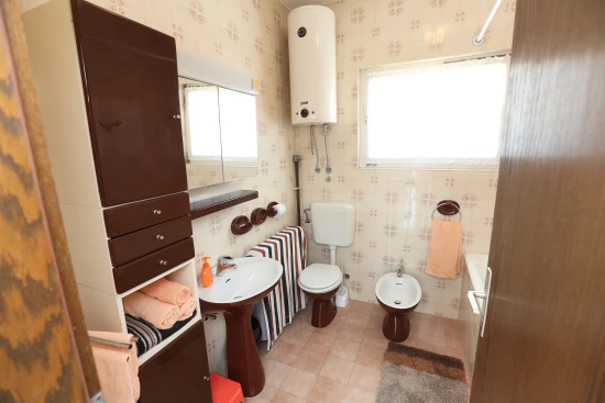 Domek Střední Dalmácie - Okrug Gornji DA 17296 N1