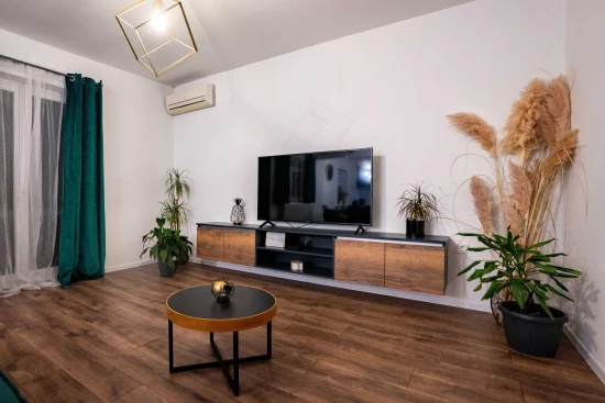 Apartmán Ostrov Rab - Palit OS 12230 N2